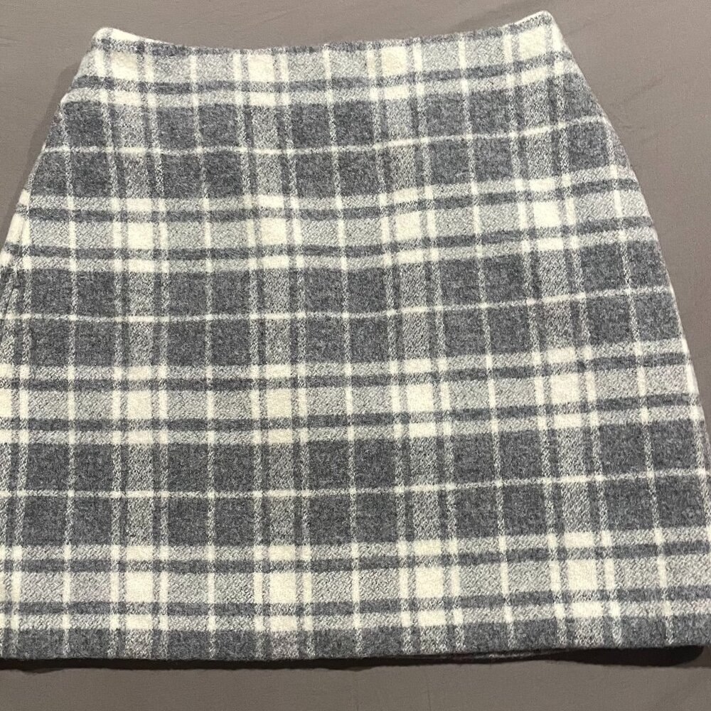UNIQLO Wool (80%) Mini Skirt
